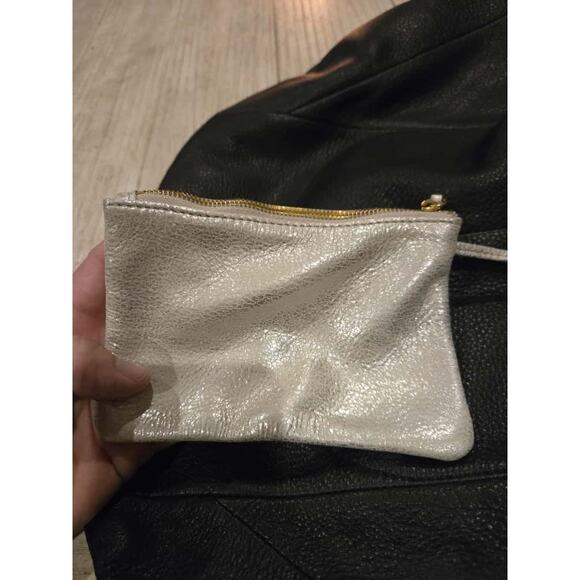 Hobo Eclipse Women’s Medium Black Leather Shoulder Bag w/Gold Wallet NWT Dustbag - Picture 12 of 16